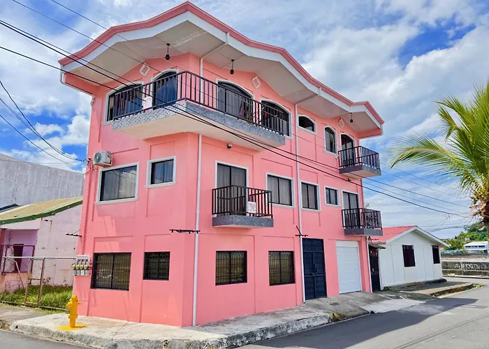 Apartamento Con Vista Al Mar En Limon En Casa Flamingo